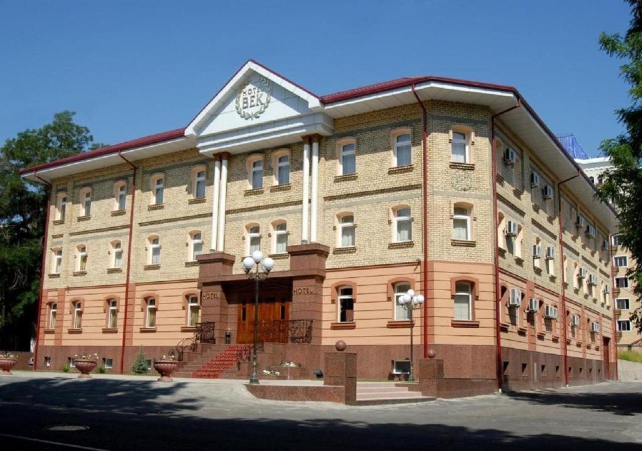 Hotel Bek Tashkent Luaran gambar