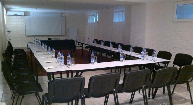 Hotel Bek Tashkent Luaran gambar
