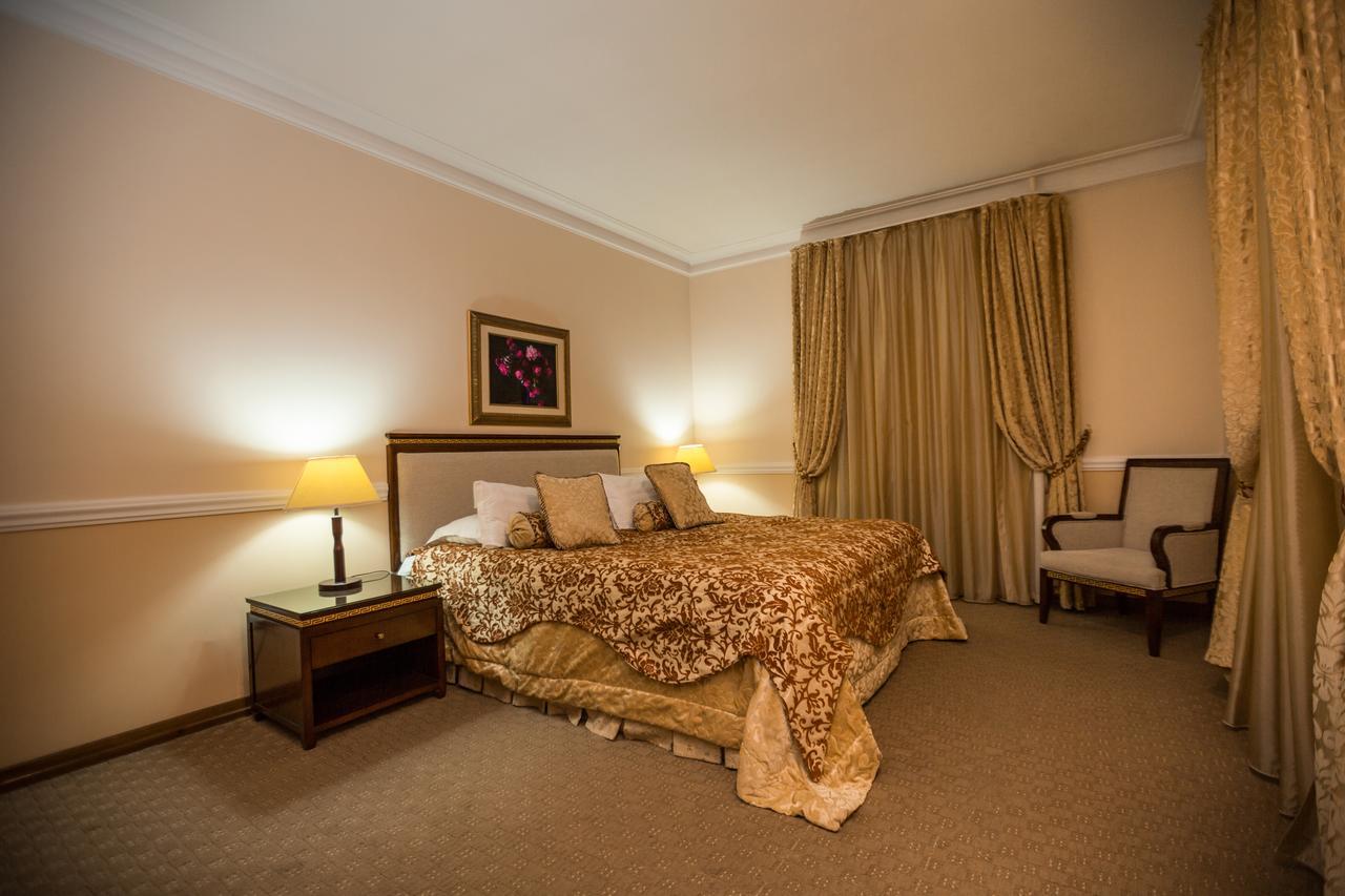 Hotel Bek Tashkent Luaran gambar