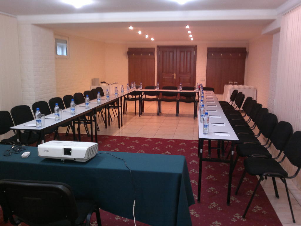Hotel Bek Tashkent Luaran gambar